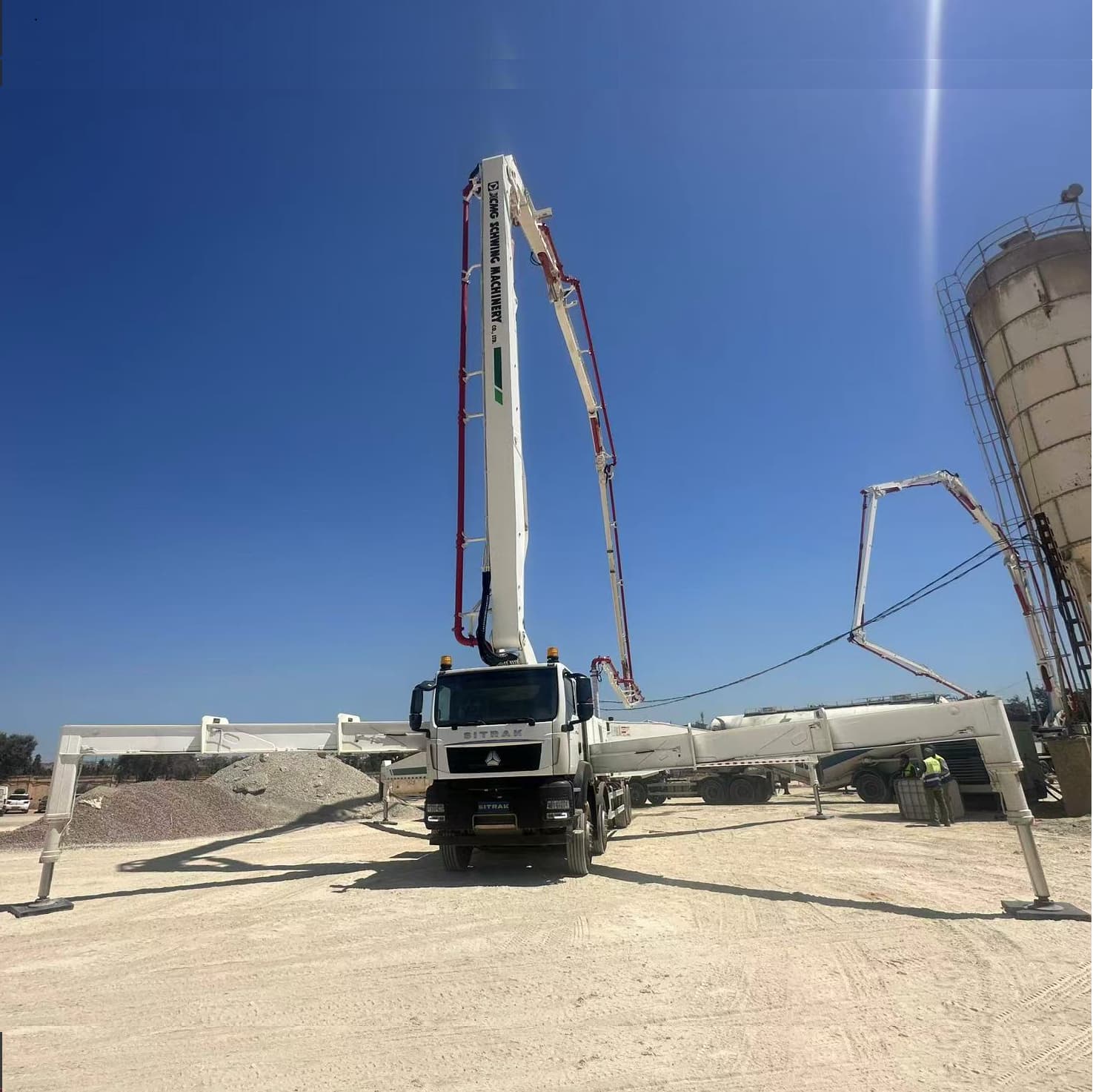 Sinotruk 62M