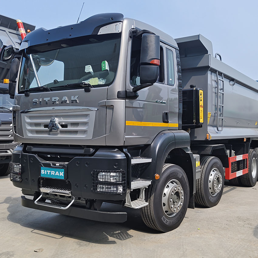 Sinotruk Sitrak 8x4 22cbm Truck à benne 2 
