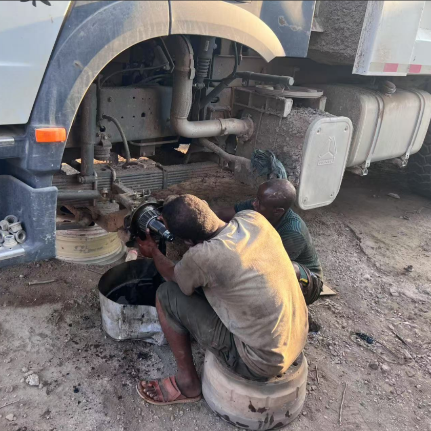 Service de maintenance SINOTRUK 1