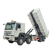 Camion à ordures à crochet SINOTRUK HOWO 8X4