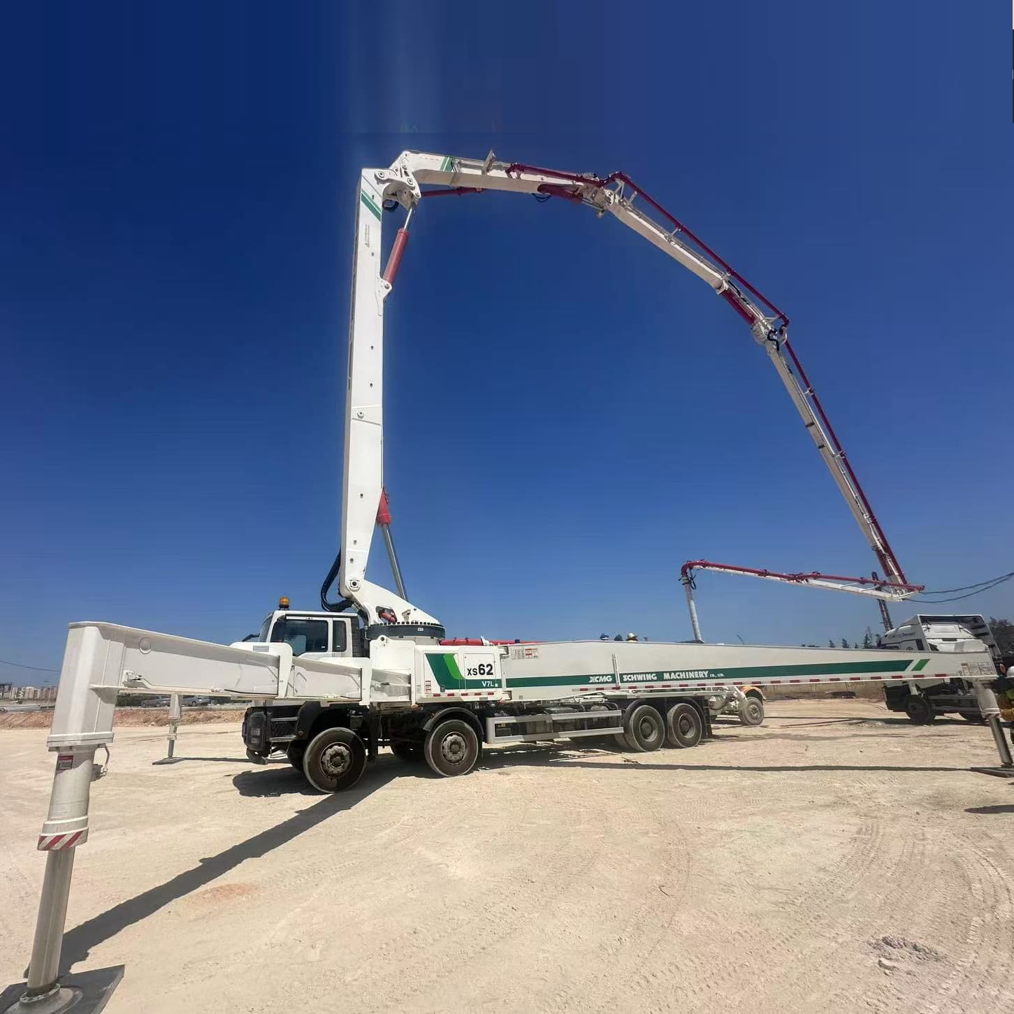 Sinotruk 62M