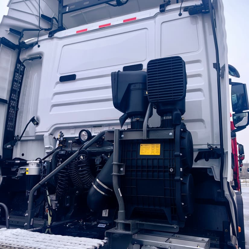 SITRAK HEURD DUTY EURO III MAN MOTEUR 6X4 Algeria Tractor Truck