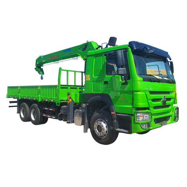 Camion-grue télescopique SINOTRUK HOWO 6X4 12T