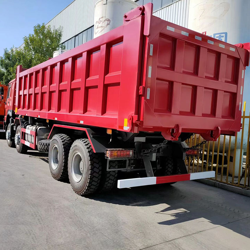 Sinotruk Howo 400HP 8x4 Camion-benne