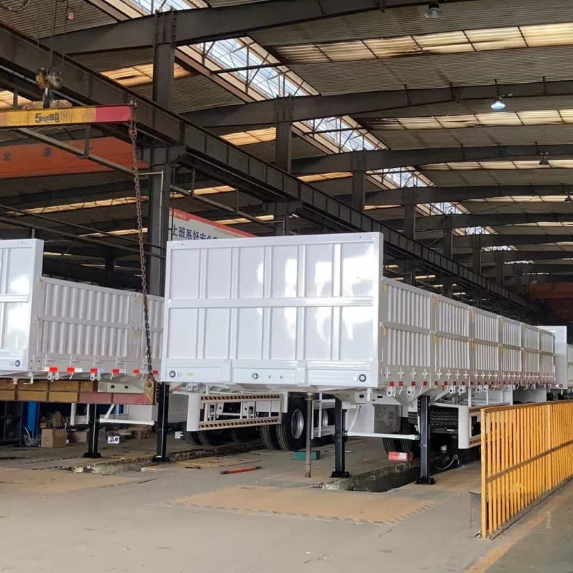 CIMC 3 essieux 60T semi-remorque &agrave; paroi lat&eacute;rale 4