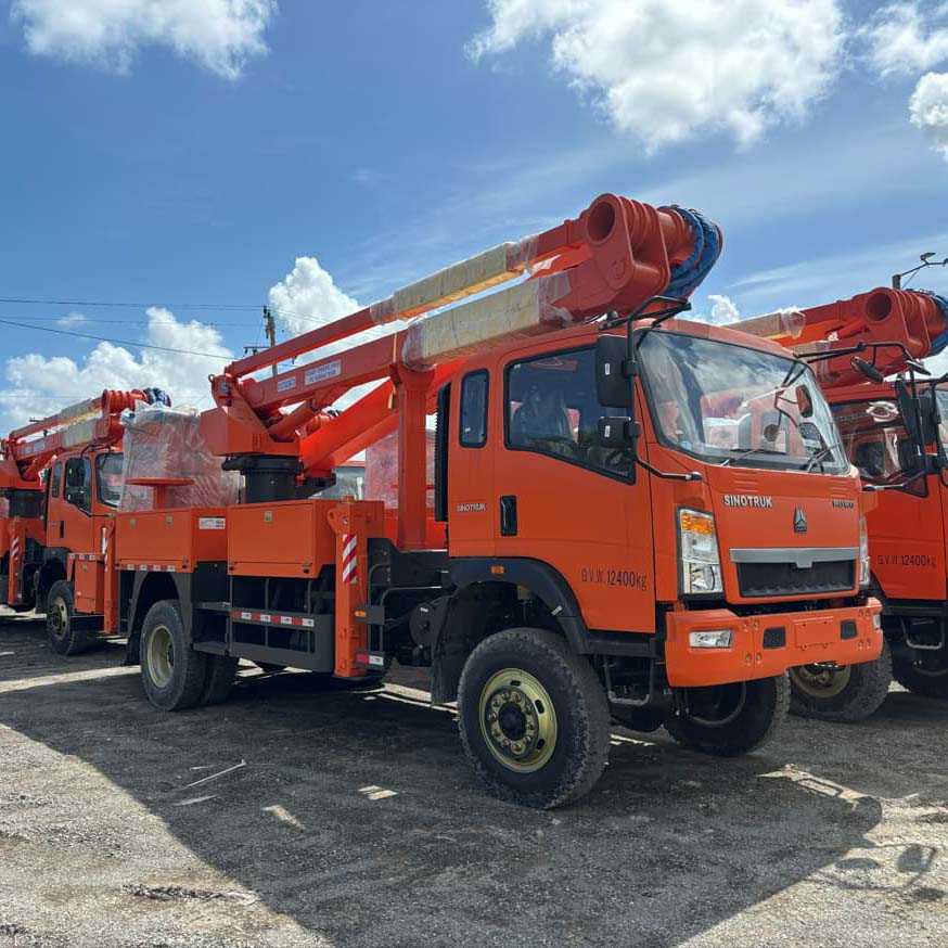 Howo 4x4 Isolation Aerial Work Platform Backet Truck 1 