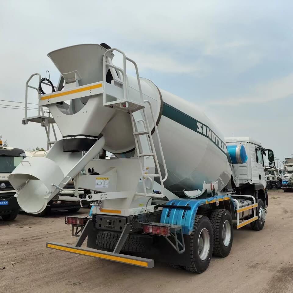 Howo TX 380HP 10cbm Mixer Beton Algeria Truck