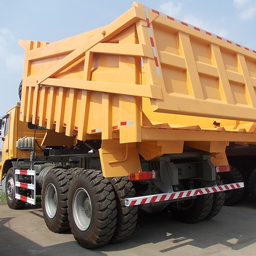 Sinotruk Howo 6x4 90t Mining Mining Truck