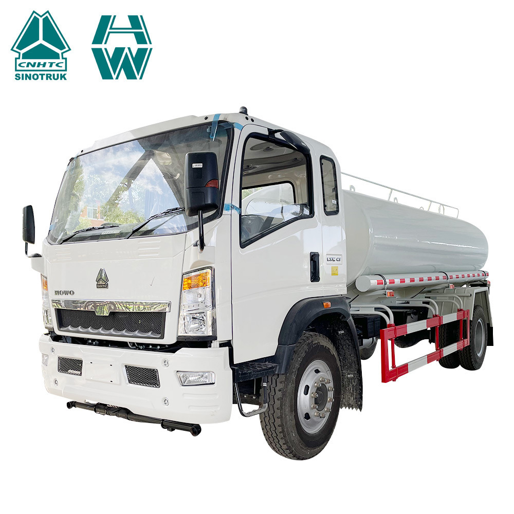 SINOTRUK HOWO 4X2 camion-citerne d'eau de 5000 litres