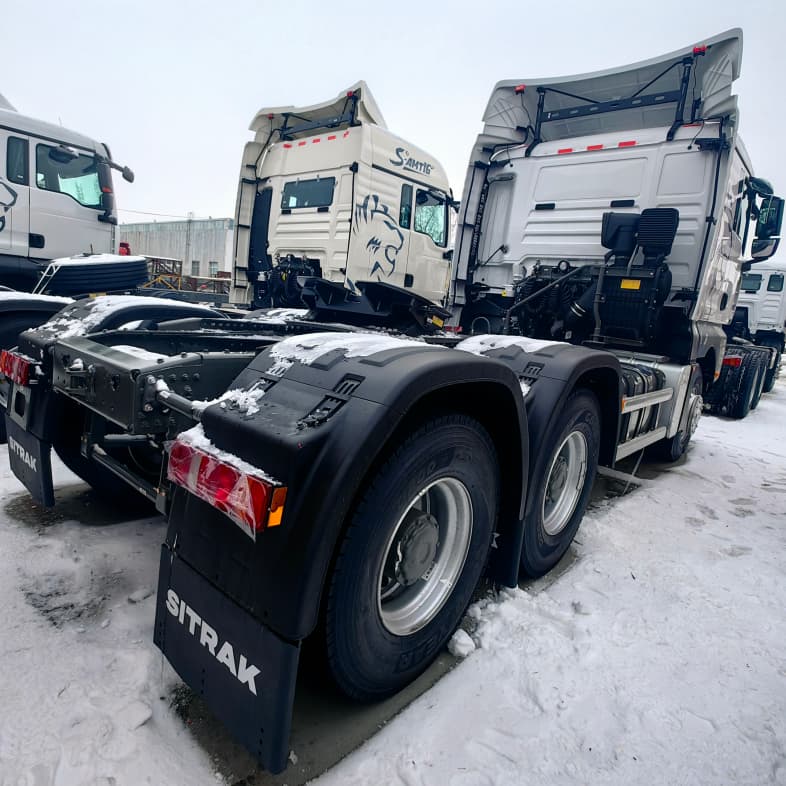 SITRAK G7 480HP 6x4 TRACTOR TRACTOR avec un lit ou deux lits