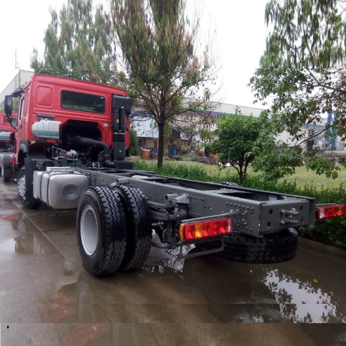 Sinotruk Howo 6x4 Châssis de cargaison à 380 ch