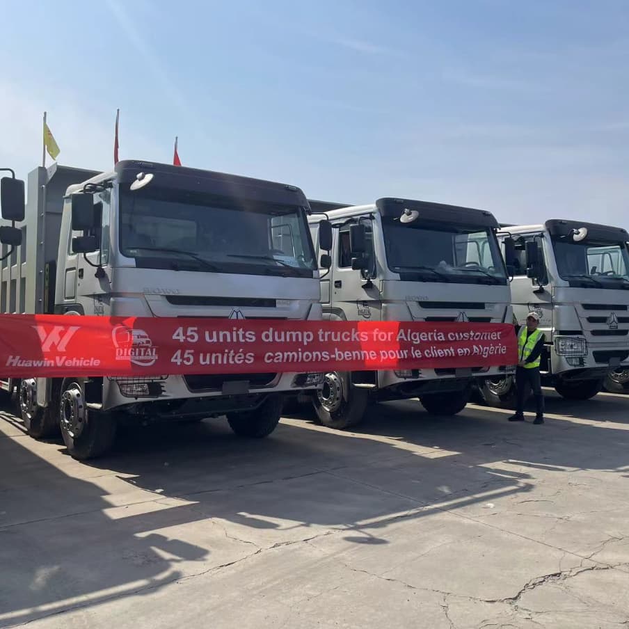 45 unités Sinotruk Howo 8x4 Camions à benne pour l'Algérie
