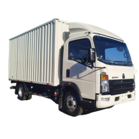 Camion fourgon léger HOWO 4X2 5T à conduite à droite en stock