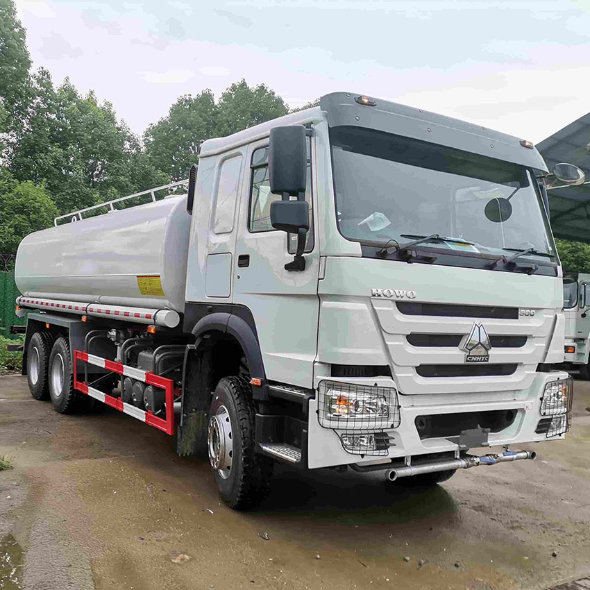 Sinotruk Howo 6x4 20000 litres