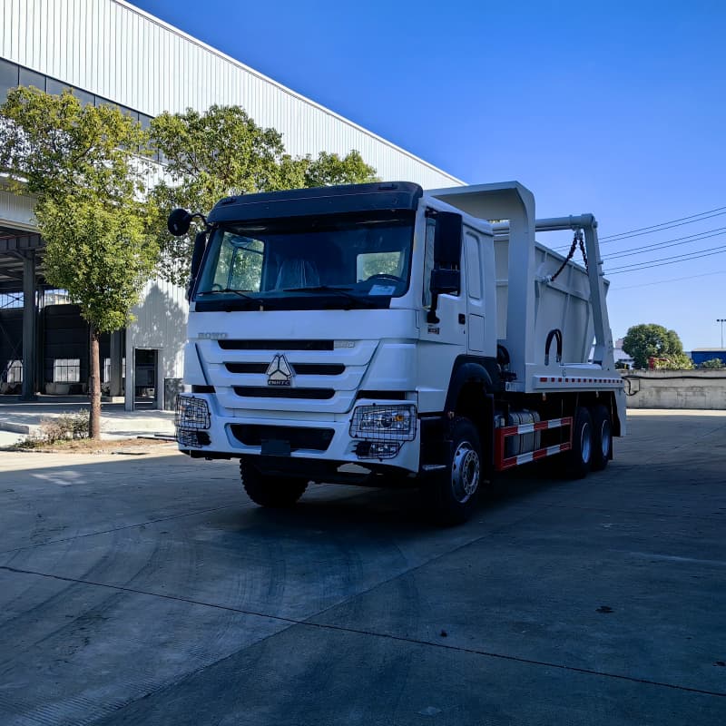 Camion à ordures résistant de boîte de saut de HOWO 6X4 12CBM