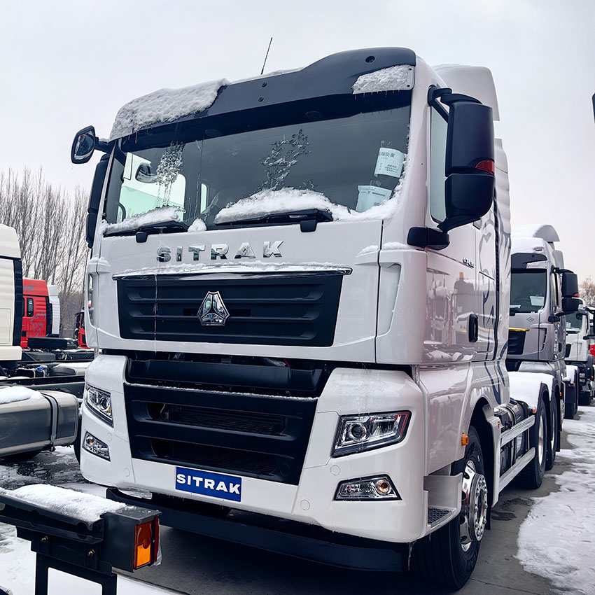 SINOTRUK SITRAK 6X4 430HP TRACTOR TRACTOR POUR L'ALGERIE