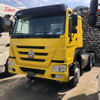 Sinotruk Howo 6x4 Tracteur Camion à droite en stock