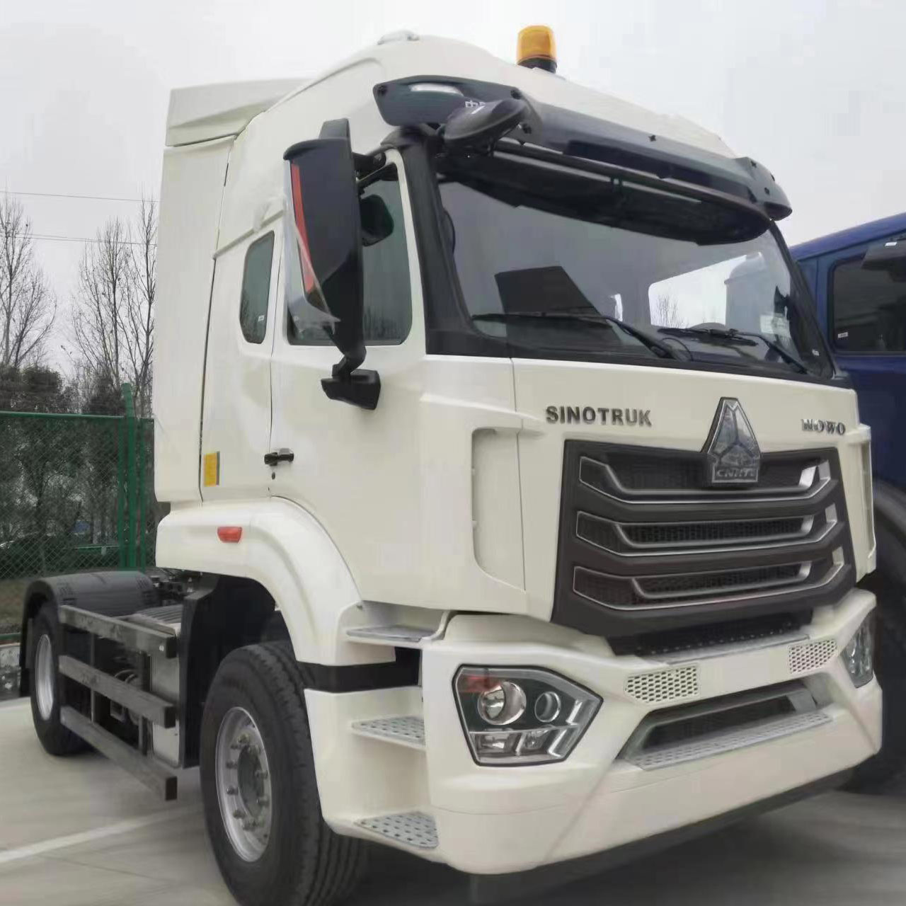 Sinotruk Howo nx 4x2 Tracteur Truck for Saudi Arabie