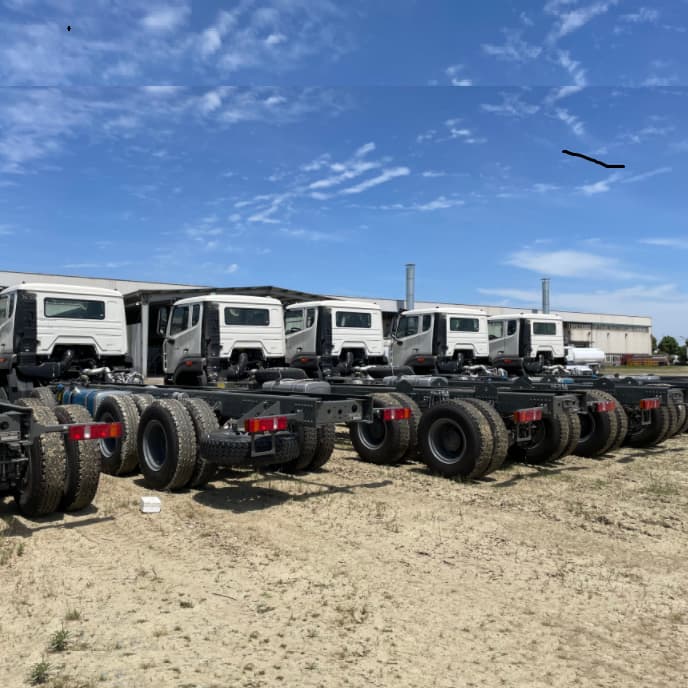 Sinotruk Howo 6x4 Châssis de cargaison à 380 ch