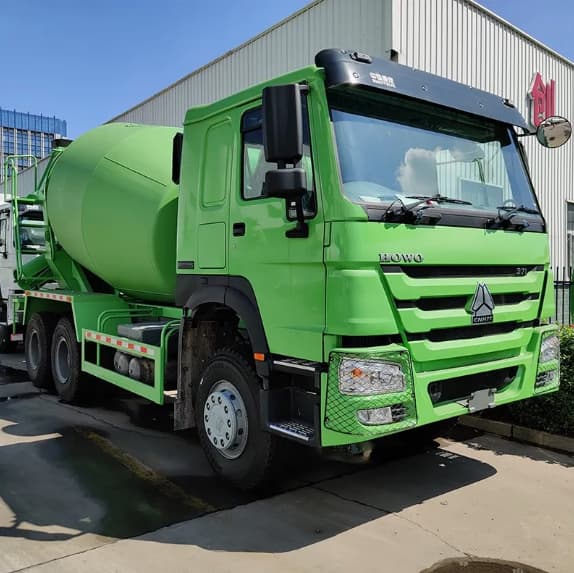 Sinotruk Howo 6x4 Tamier de mélangeur en béton 10cbm