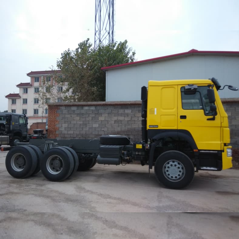Heavy Duty Howo 6x4 Horse Tractor Truck en stock 2