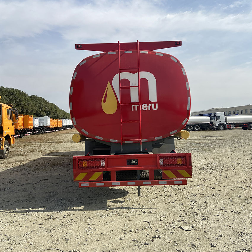 Sinotruk Howo 6x4 20000 litres camion-citerne de carburant