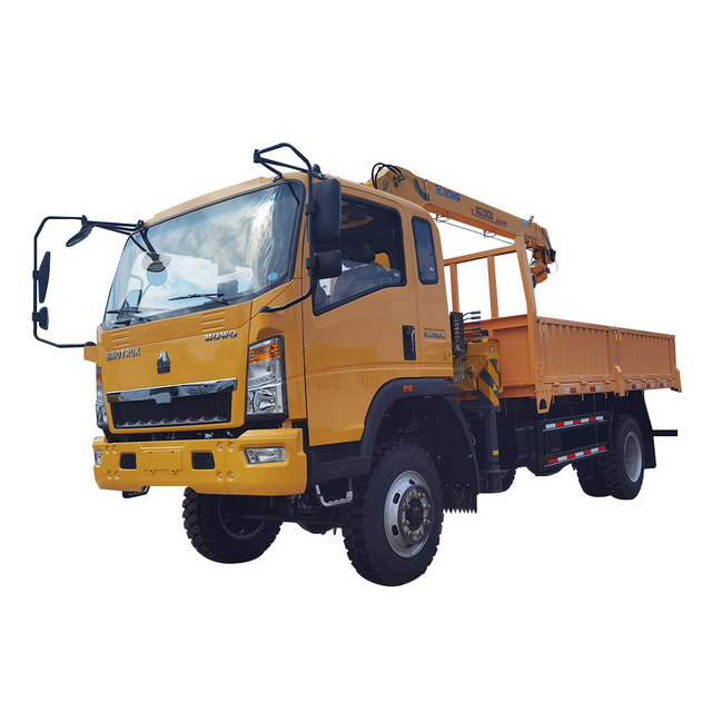 Camion-grue télescopique SINOTRUK HOWO 4X2 5T