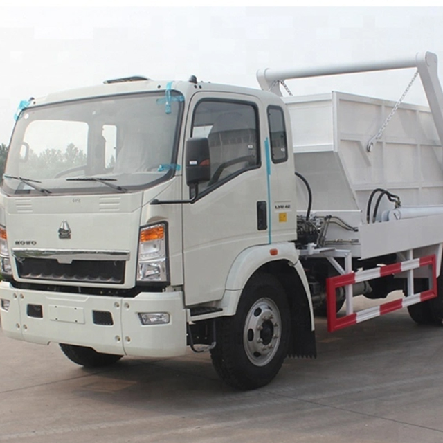 Camion à ordures à bras oscillant SINOTRUK HOWO 5CBM