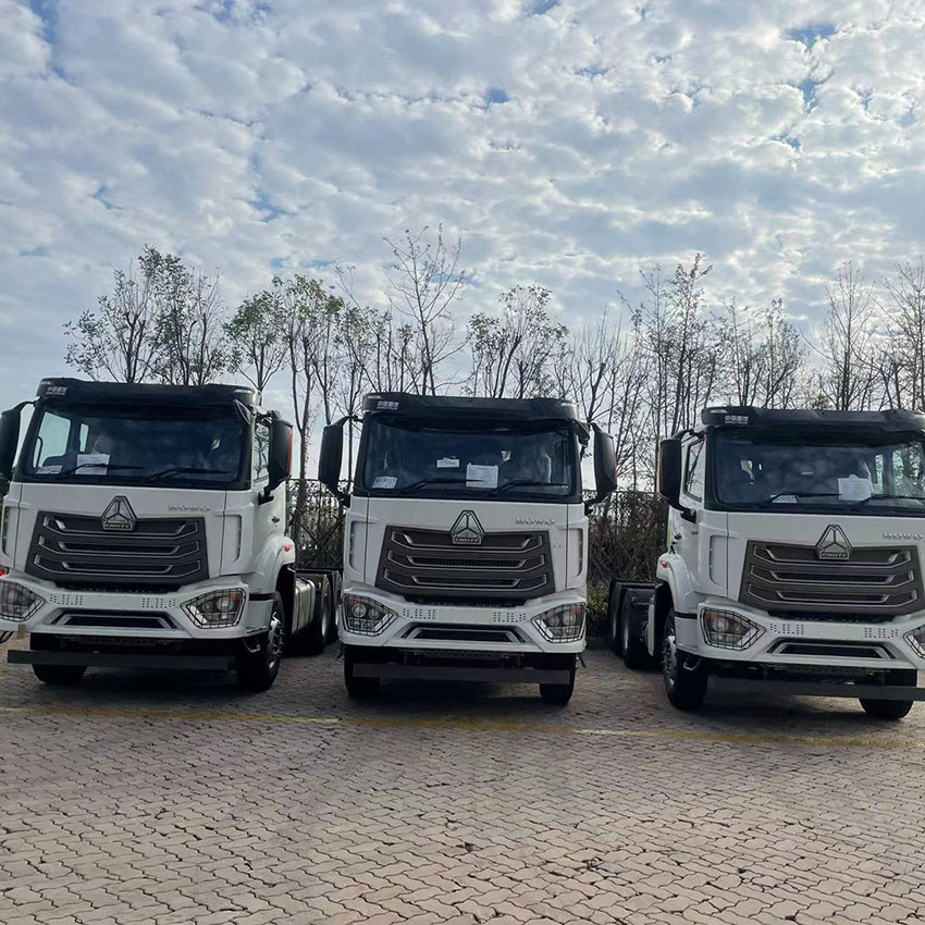 Sinotruk Howo NX 371HP 6x4 Tracteur