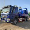 Camion à ordures à bras oscillant SINOTRUK HOWO 6X4