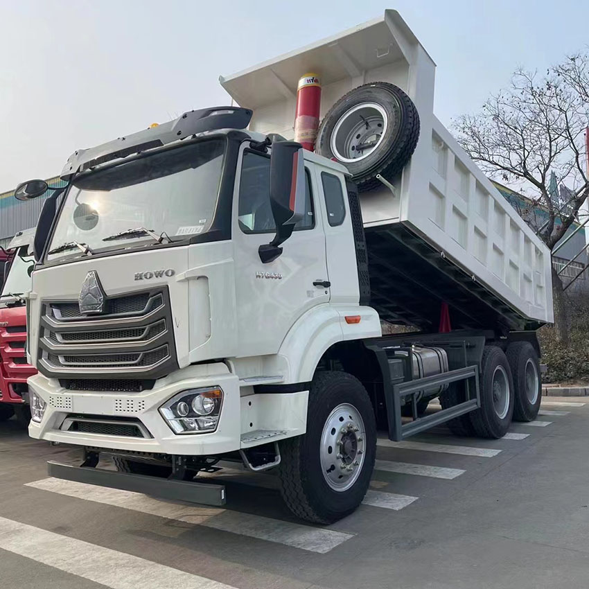 Sinotruk Howo NX 6x4 Tipper Tamin Truck avec b&acirc;che &eacute;lectrique