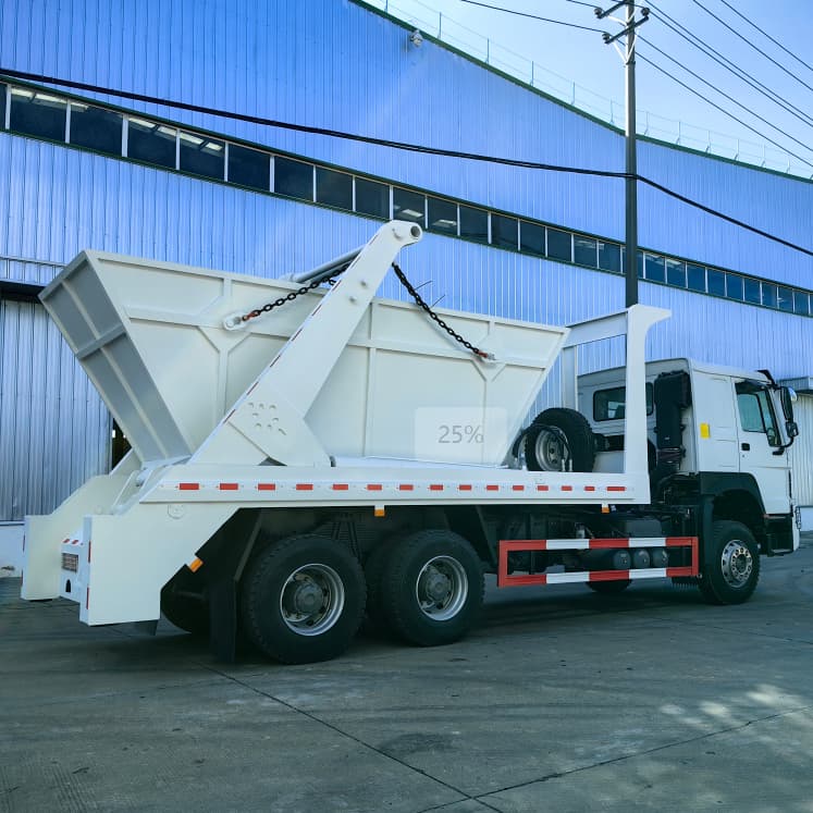 Camion à ordures résistant de boîte de saut de HOWO 6X4 12CBM