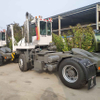 Sinotruk Hova 4x2 Dranneur du terminal de la main-d'œuvre